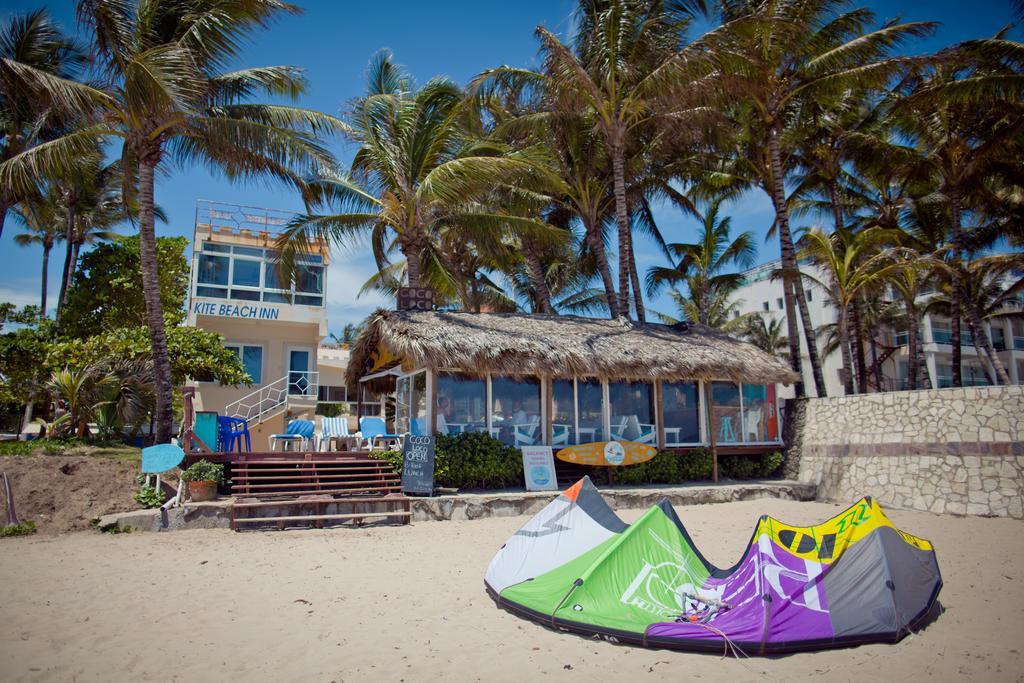 Kite Beach Inn Кабарете Екстериор снимка